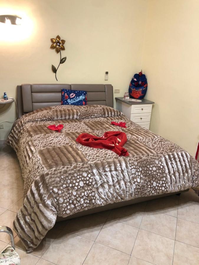 Fmr Oplonti Plinio Beb Torre Annunziata Exterior foto