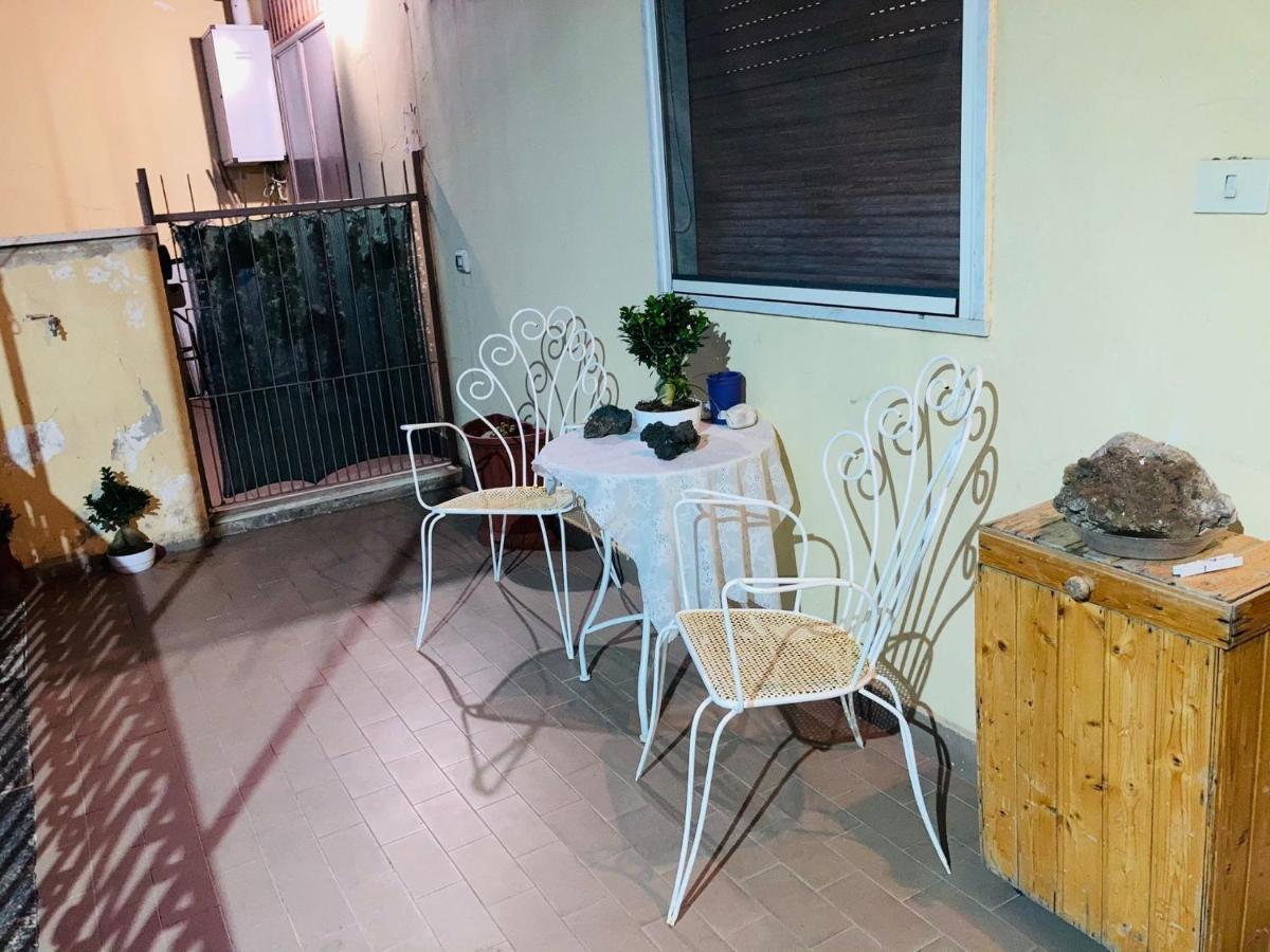 Fmr Oplonti Plinio Beb Torre Annunziata Exterior foto
