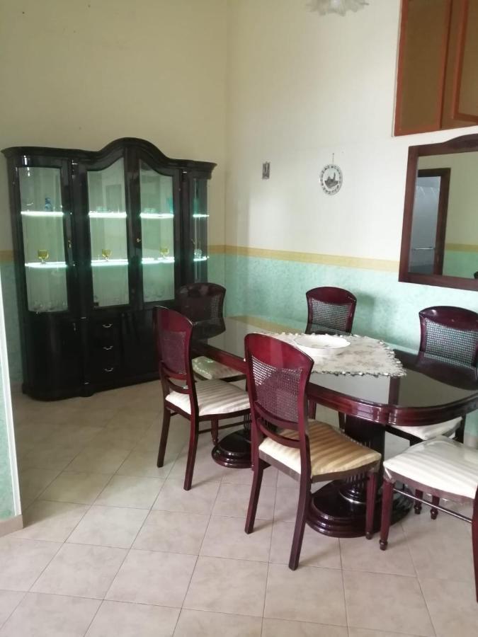 Fmr Oplonti Plinio Beb Torre Annunziata Exterior foto